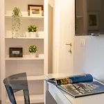 Giordani 23 Bed and Breakfast Νάπολη